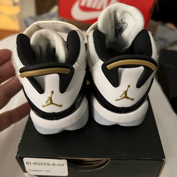 Jordan6 rings toddler - Picture 3 of 5